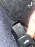MR2 (SW20) - Trunk / Gas Lever Screw Retainer