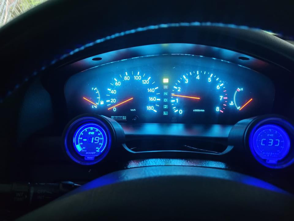 GS300 / Aristo (S140) Steering Wheel Gauge Pods (52mm) AutoExtrude